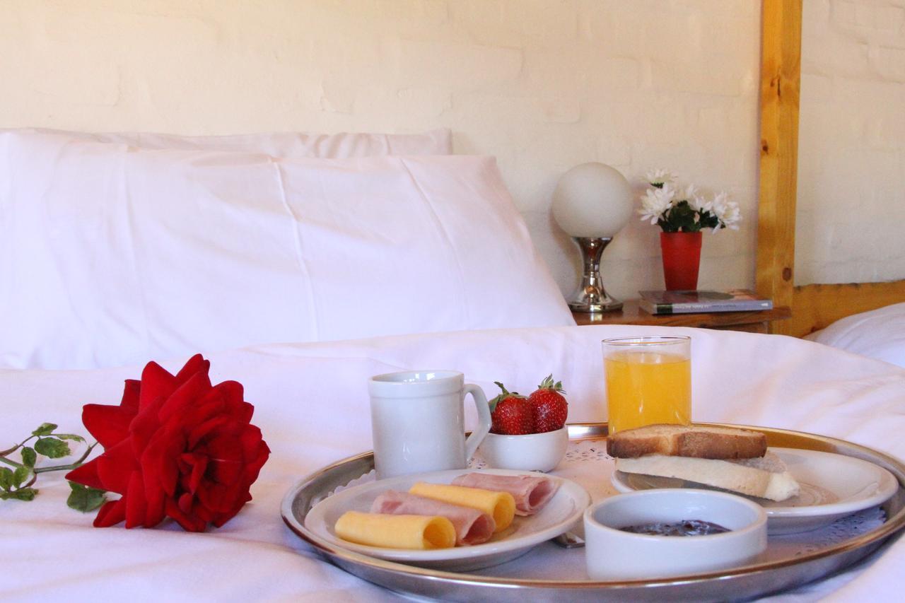 Montana Negra Hotel Alumine Ngoại thất bức ảnh