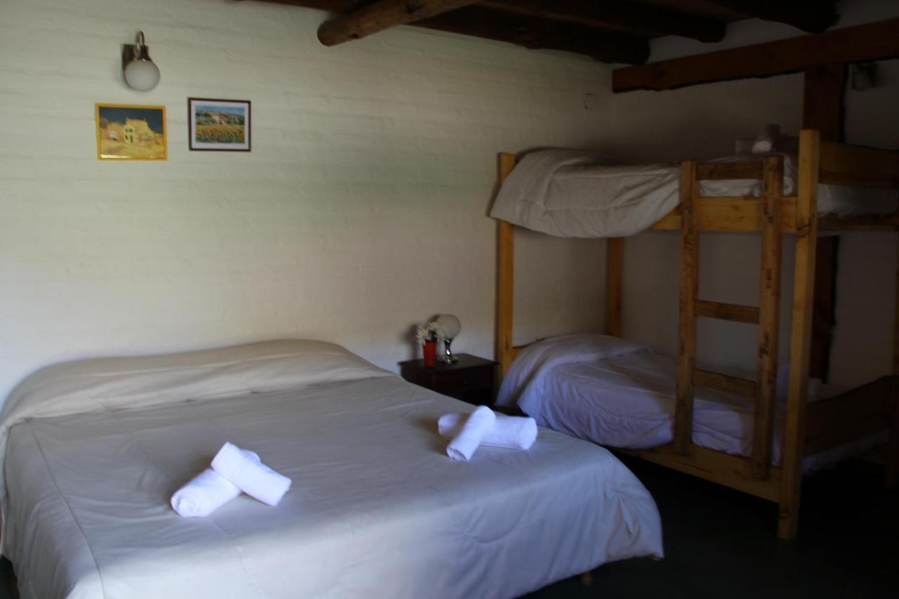 Montana Negra Hotel Alumine Phòng bức ảnh